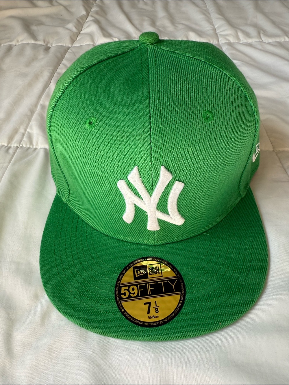 New Era New York Yankees Fitted Hat with White Logo